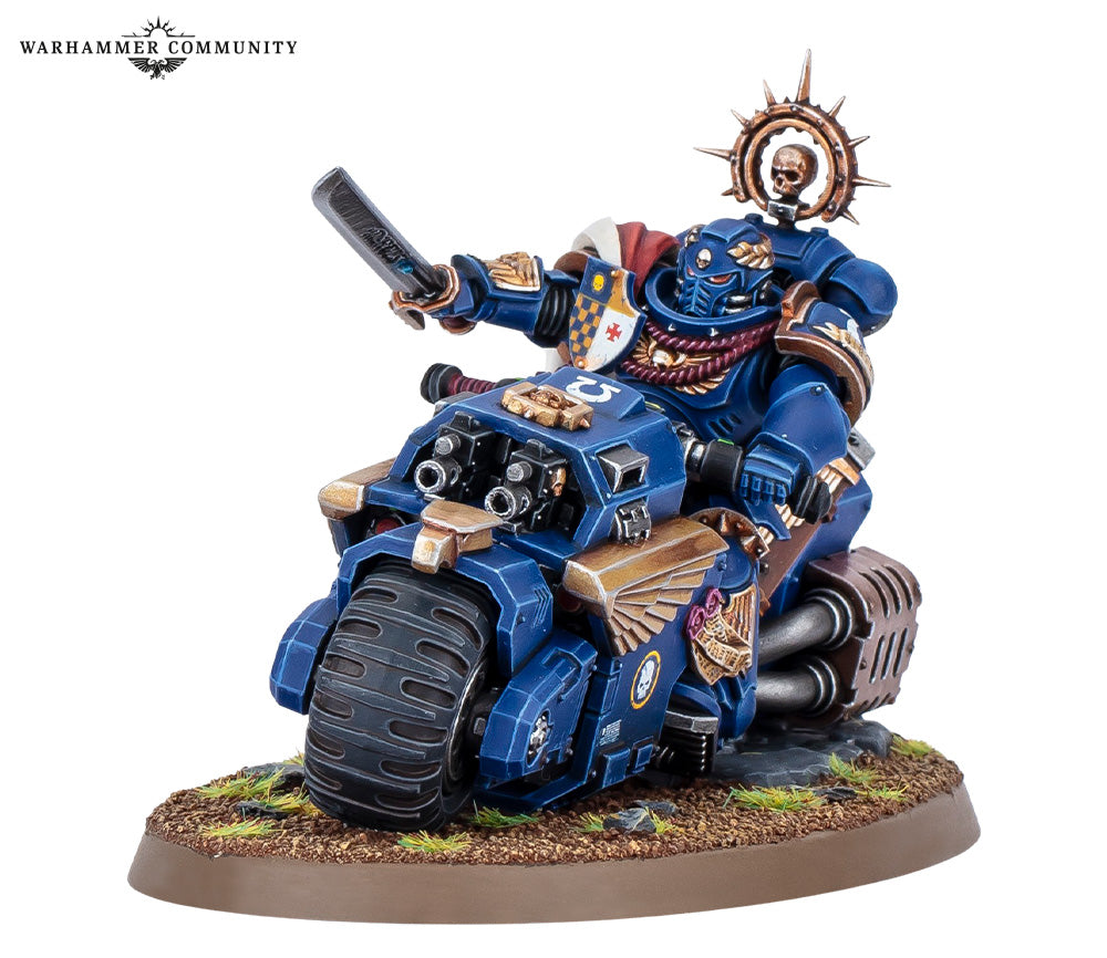 Warhammer: Space Marines Captain on Bike