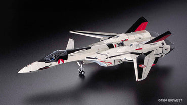 Hasegawa Macross Plus YF-19 Advanced Variable Fighter 1/72 Scale Model Kit